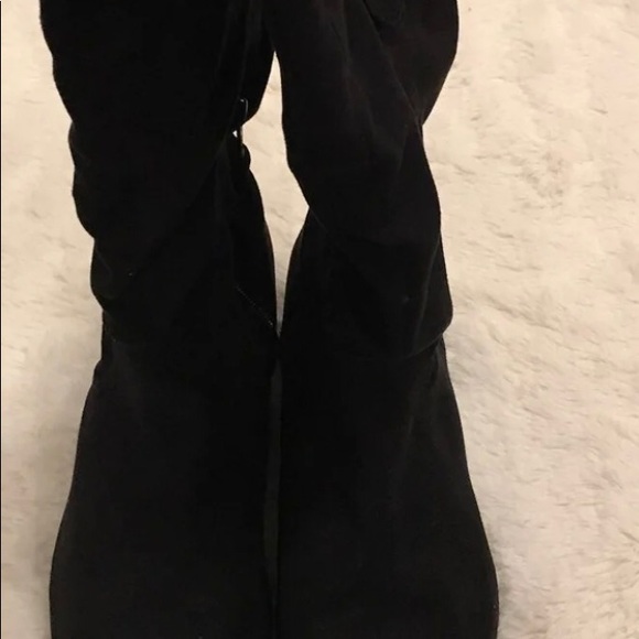 Boots - Picture 2 of 3